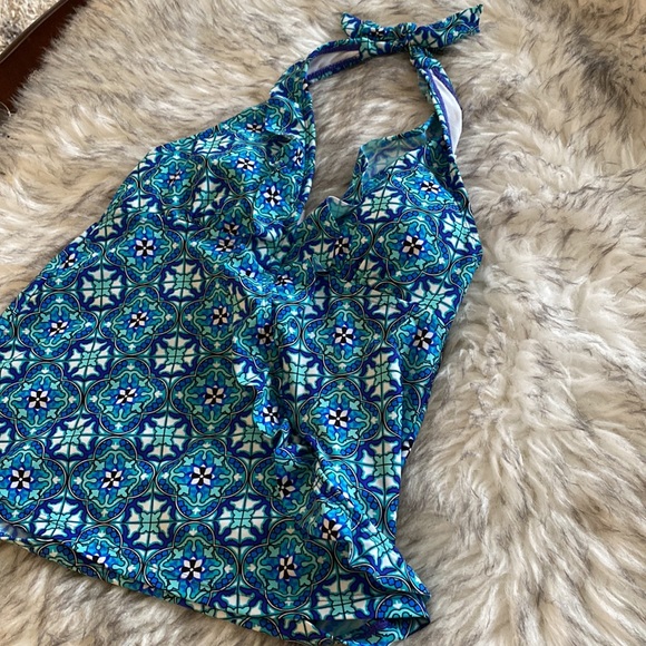 ASSETS by Sara Blakely , spank, bikini top - Picture 2 of 12